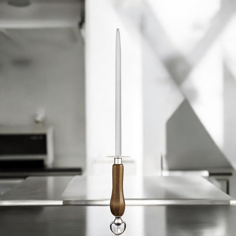 Fusil avec manche en bois 30 cm / Sharpening steel with wooden handle 12"