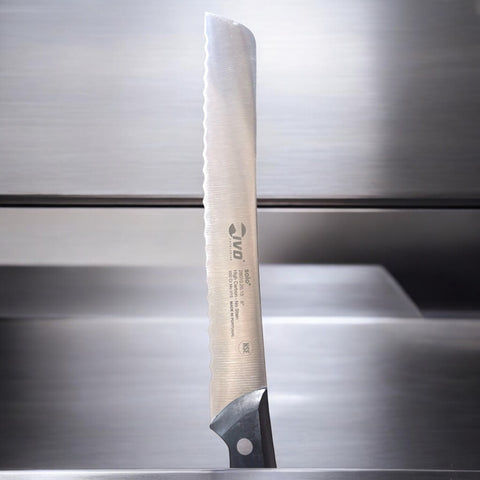 Couteau-scie 20 cm / Bread knife 8"